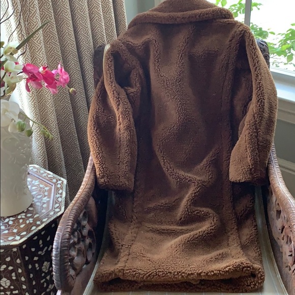 🛑SOLD🛑 BOOHOO CHOCOLATE OVERSIZED TEDDY FAUX FUR COAT M - Picture 9 of 15